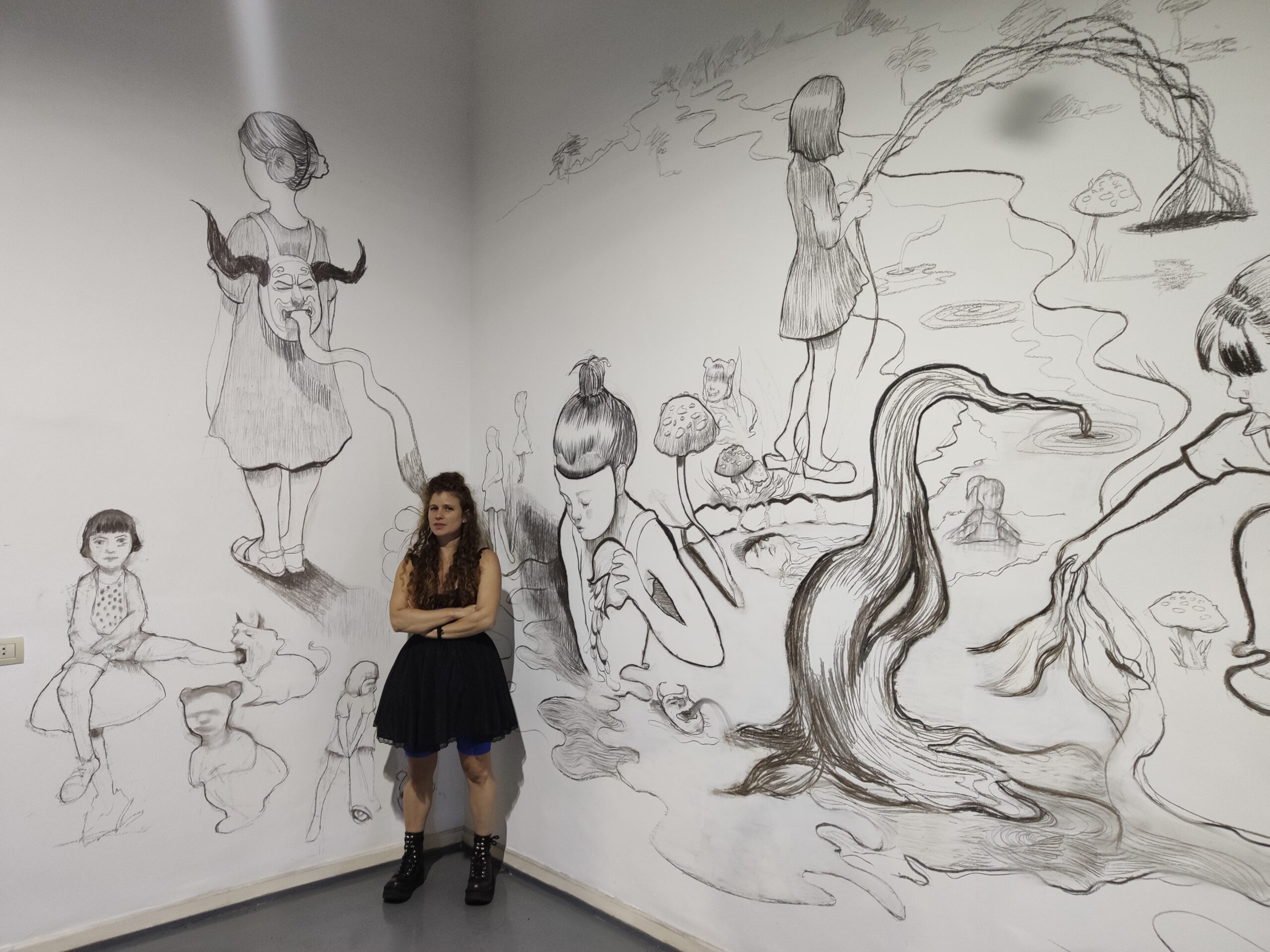 la niña carbonilla, mural,josefina madariaga