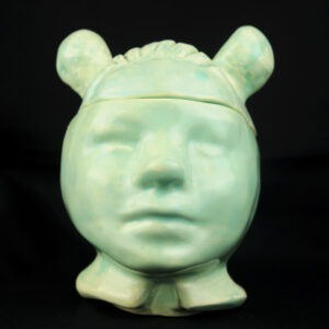 Caramelera, cerámica esmaltada,19 x 14 x 18 cm, 2024, serie Coleccionable N ° 11