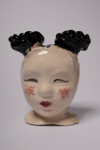 ceramicas, serie demonias, N° 9 , candelabro, cerámica esmaltada, 13 x 11 x 10 cm, 2024, josefina madariaga