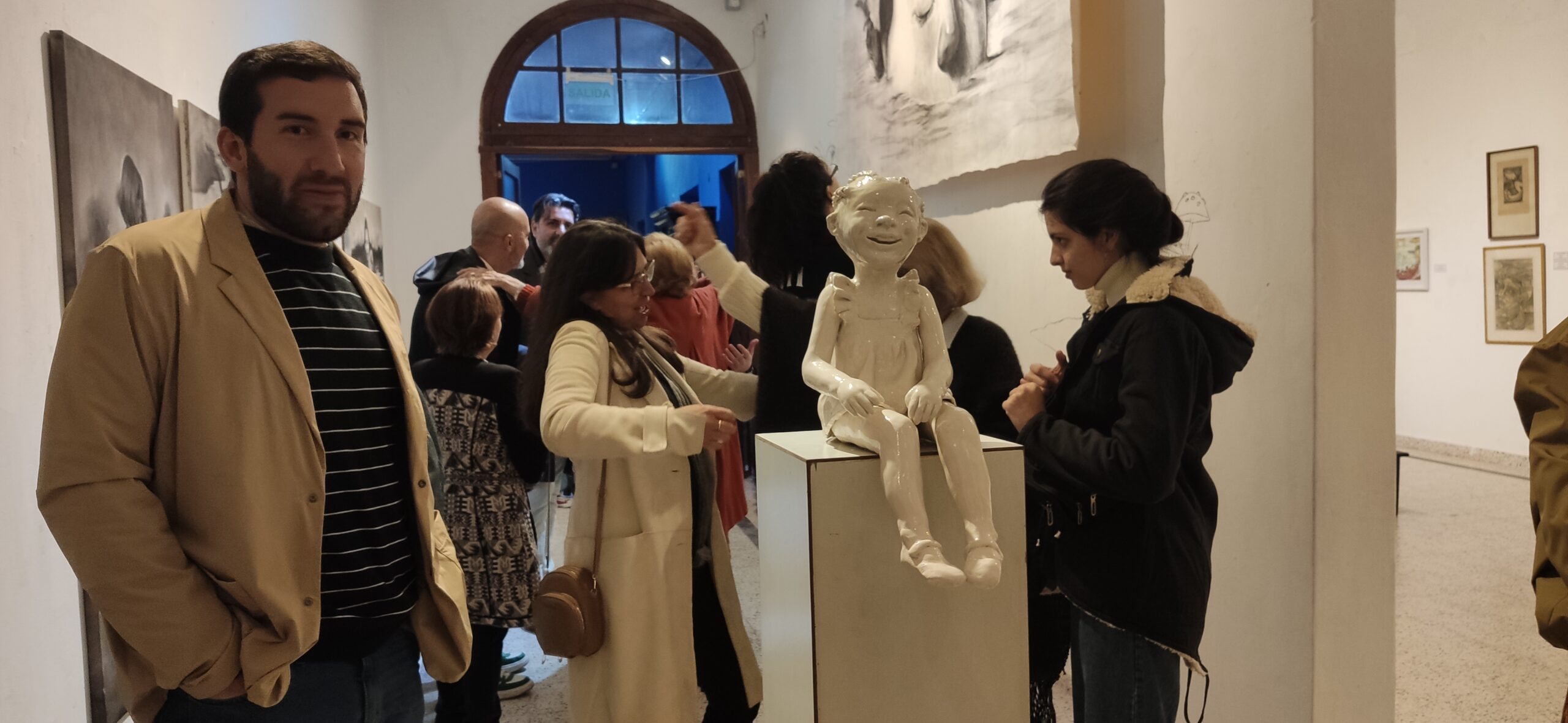 Museo vidal Corrientes, expo, la leyenda de la niña carbonilla, josefina madariaga