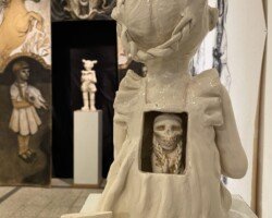 Museo vidal Corrientes, expo, la leyenda de la niña carbonilla, josefina madariaga